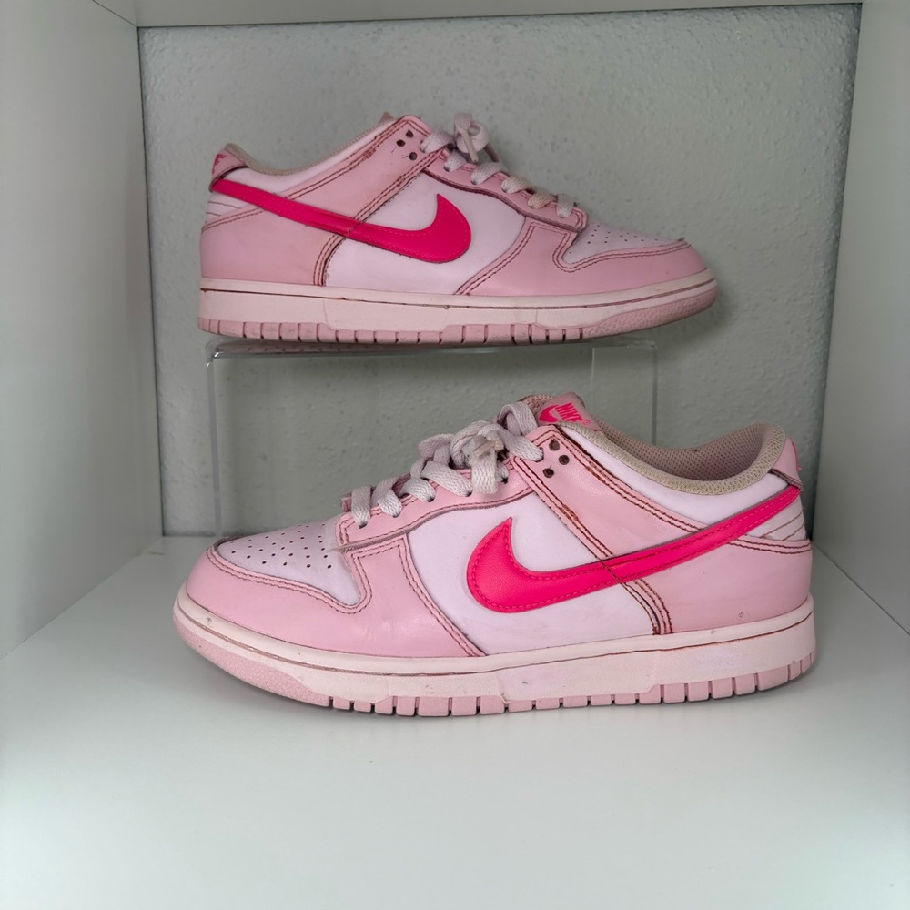 Nike Dunk Low Triple Pink (GS) Size 7Y/8.5W - Picture 1 of 7